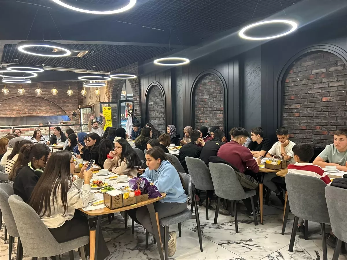 Koyulhisar'da Kültür Gezisi Düzenlendi