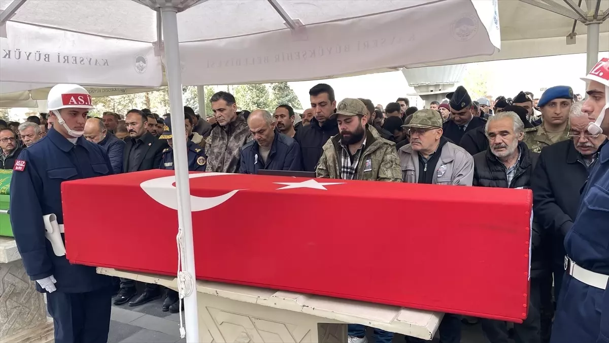 Piyade Üsteğmen Yusuf Çürüttü, Kayseri'de Defnedildi