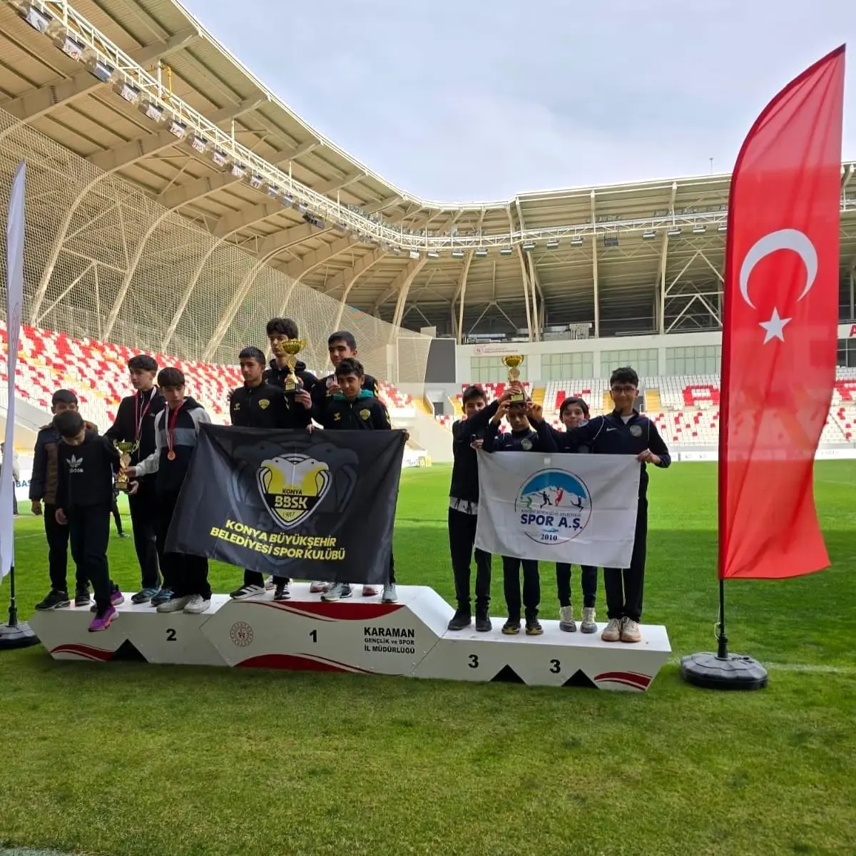 Kayseri Spor A.Ş. Karaman'dan madalyalar ile döndü