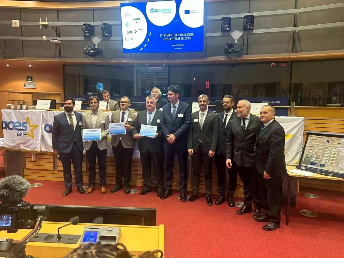 Kayseri büyükşehir Belediyesi'ne Brüksel'de 'En aktif belediye' ödülü