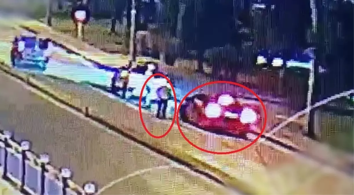 Alkollü Sürücü Polise Çarptı, Tutuklandı