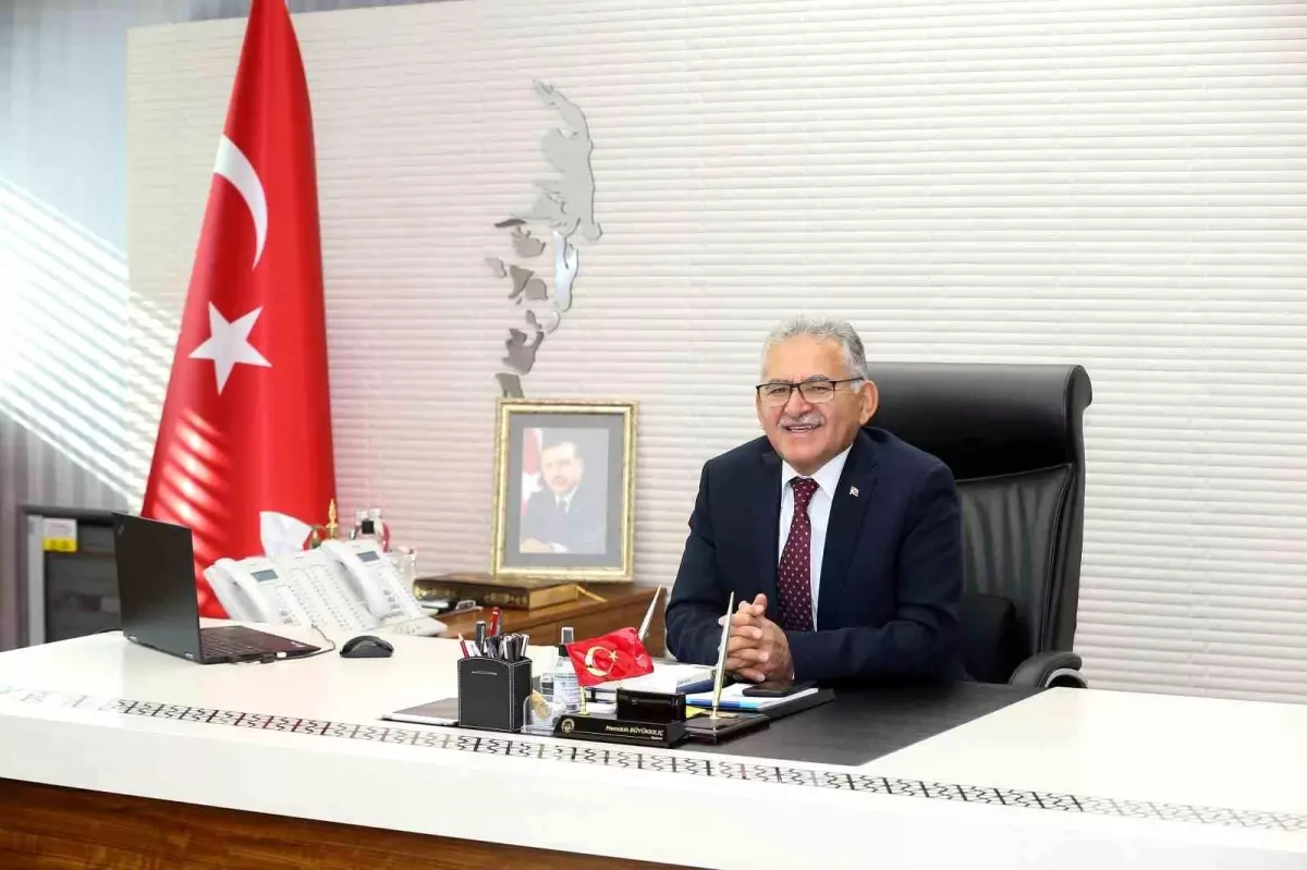 Başkan Büyükkılıç: 'Kayseri, Cumhuriyet'in temellerinin sağlam atıldığı şehirdir'