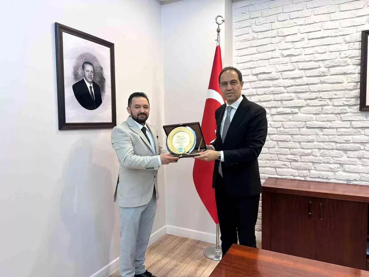 AKİB'den Dr. Erşan'a Teşekkür Ziyareti