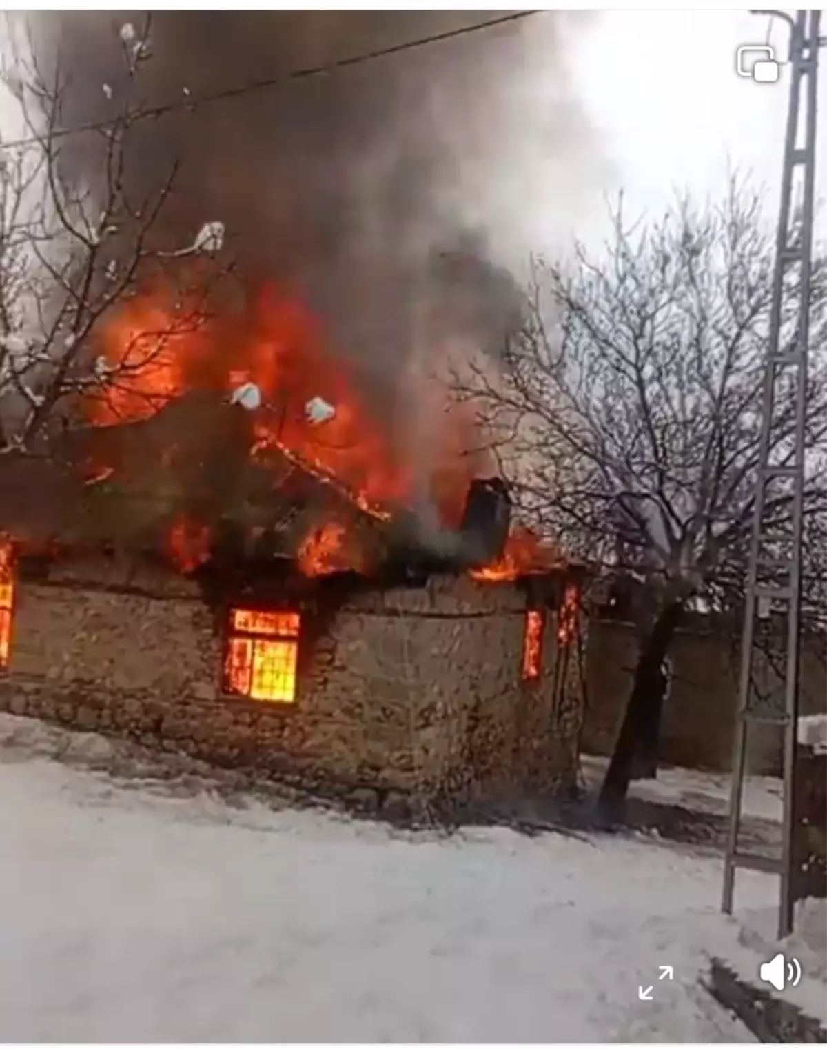 Kayseri'de Müstakil Evde Yangın