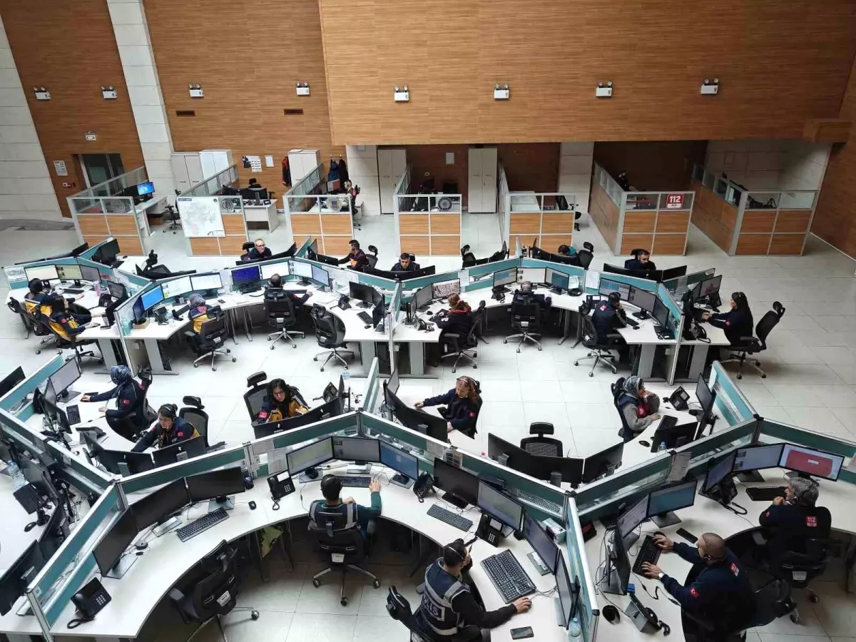 Kayseri 112 Acil Çağrı Merkezi 2025'te 1.5 Milyon Çağrı Aldı