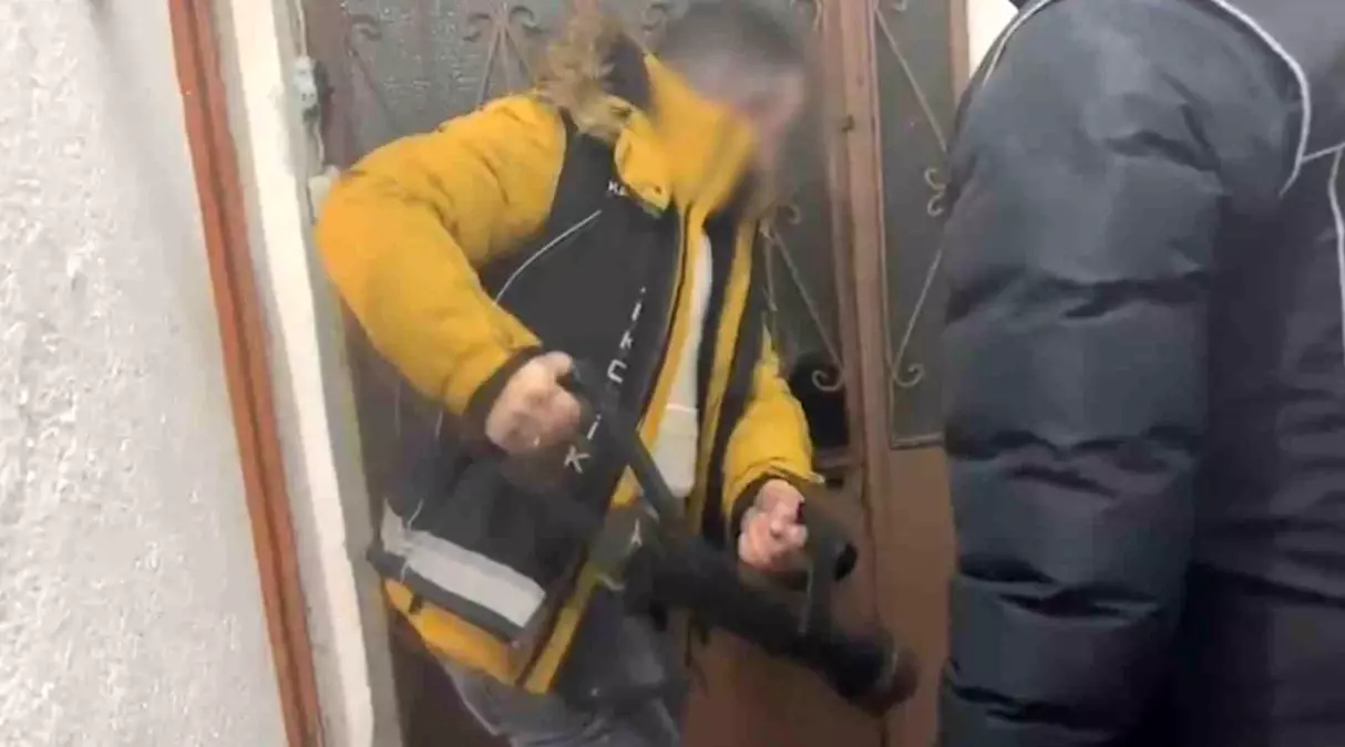 Kayseri'de Uyuşturucu Kaçakçısı Yakalandı