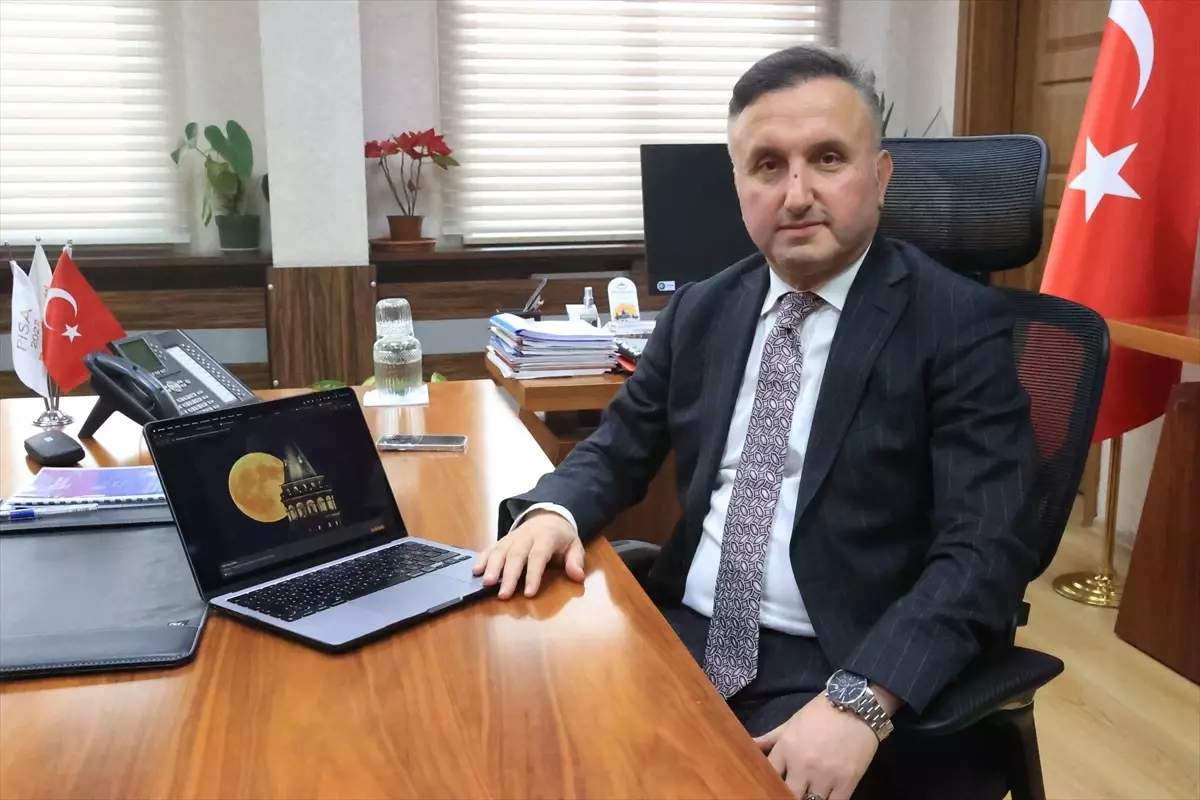 Kayseri Müdürü 'Yılın Kareleri' Oylamasına Katıldı