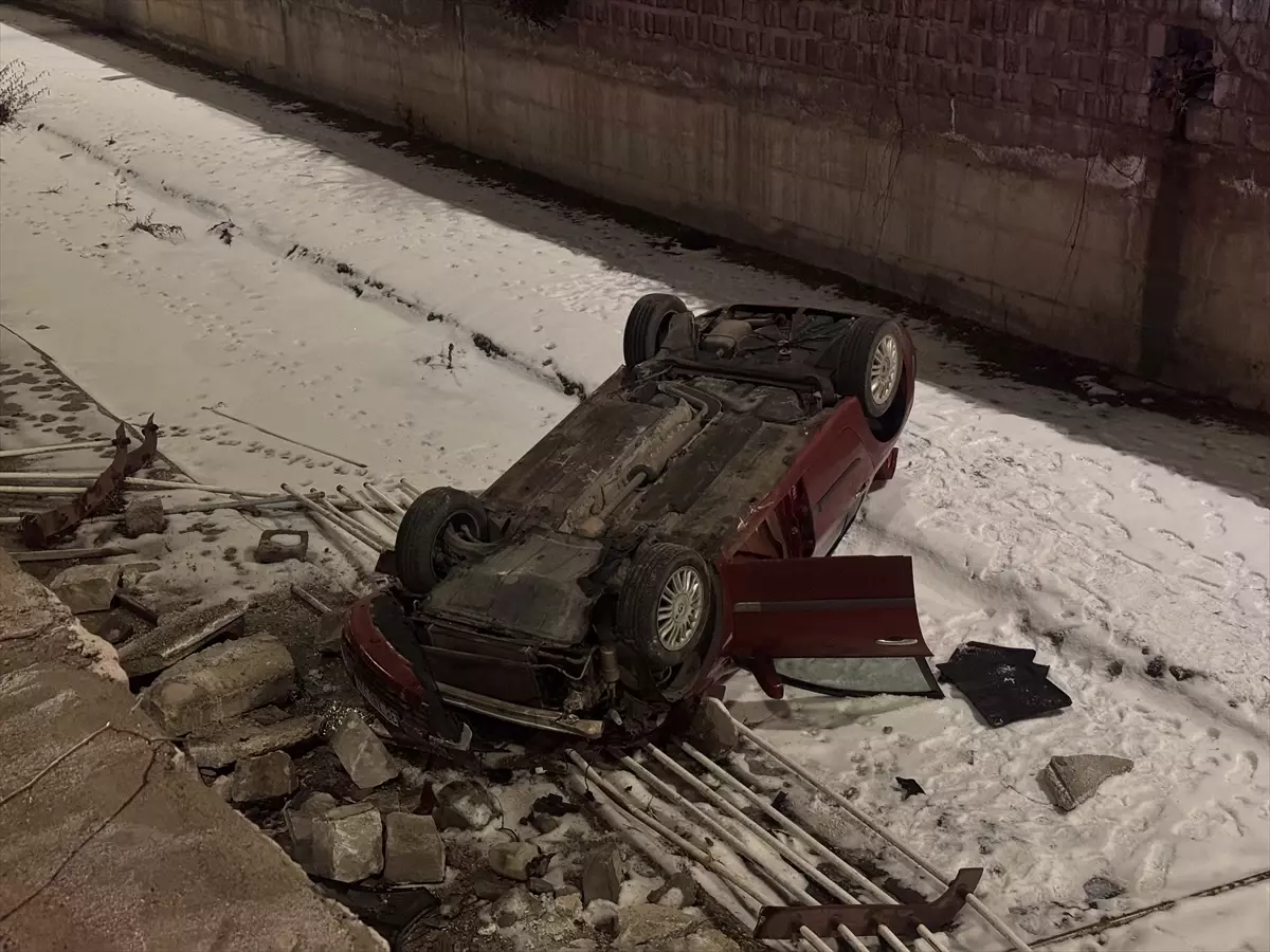 Kayseri'de Otomobil Kanalda: Sürücü Yaralı