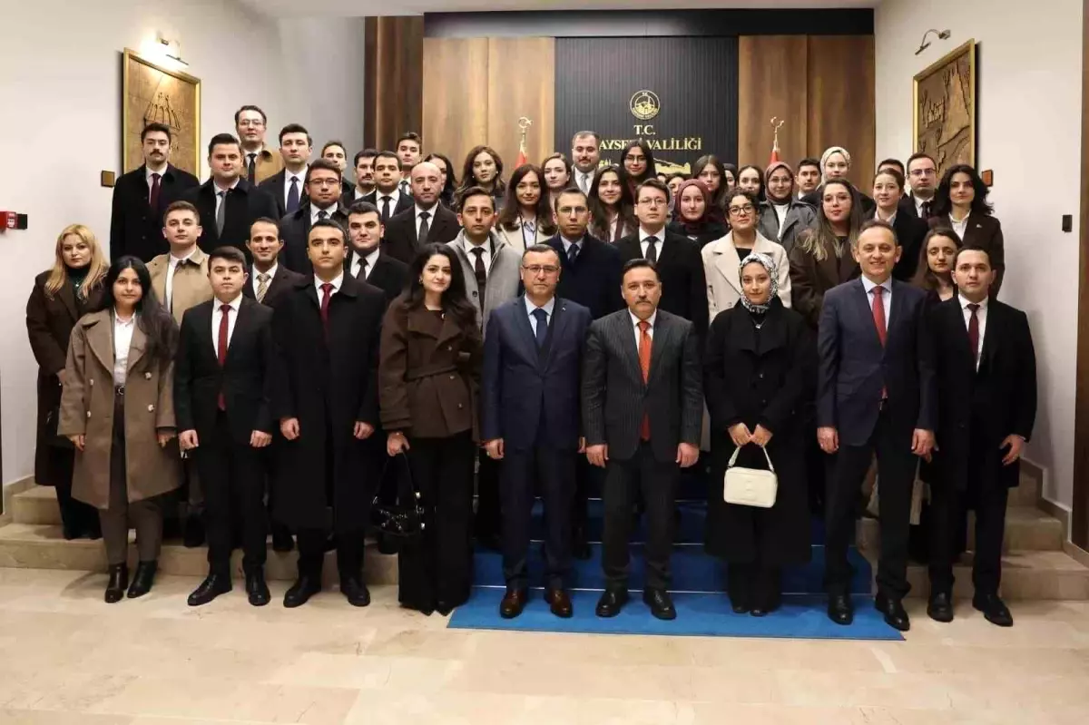 Vali Çiçek'ten Yargı Mensuplarına Mesaj