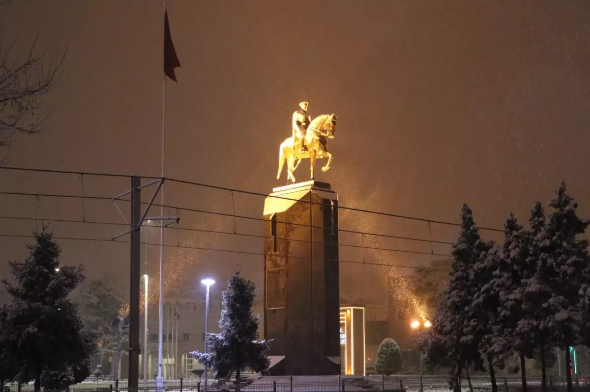 Kayseri Beyaza Büründü