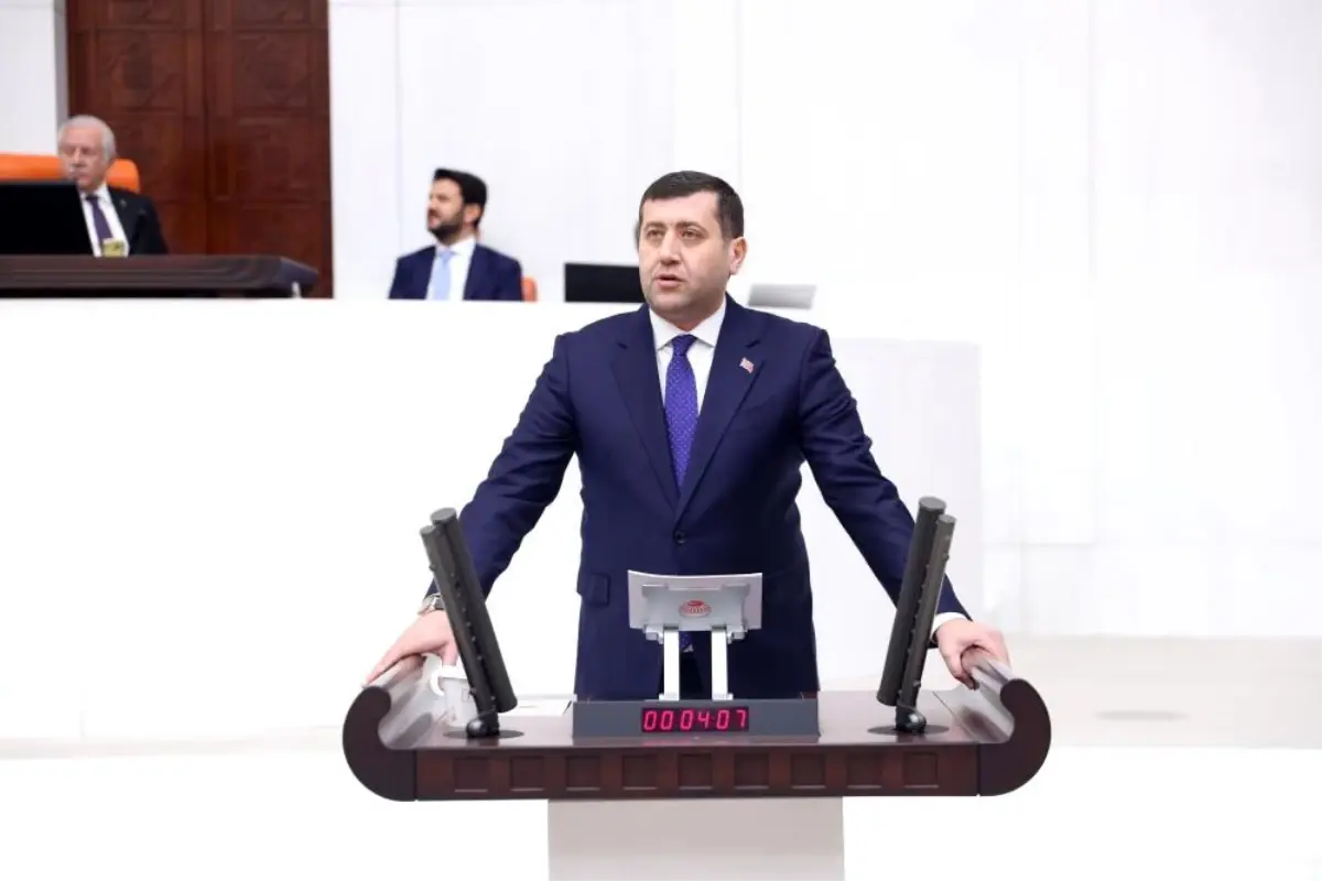 Ersoy'dan il teşkilatına 'disiplin, başarı ve çalışma' teşekkürü