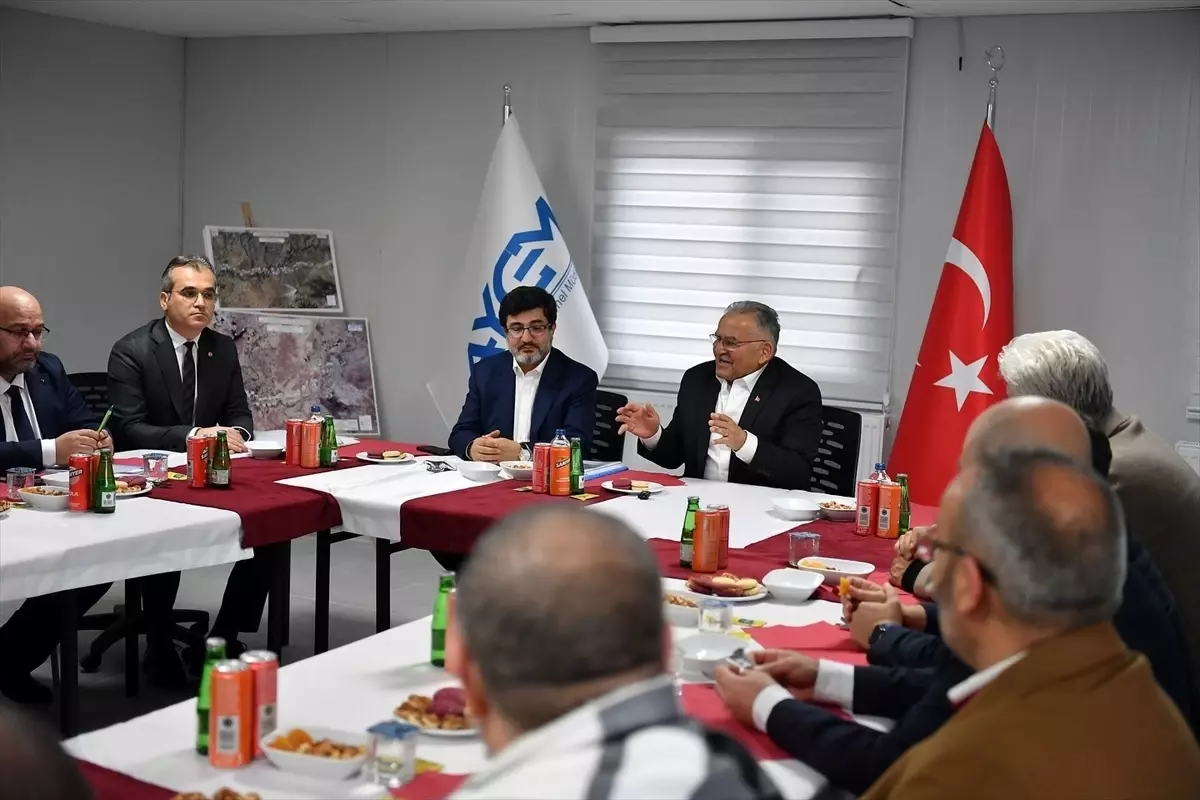 Kapalı Çarşı Esnafı 2025 Yılın Kareleri Oylamasında