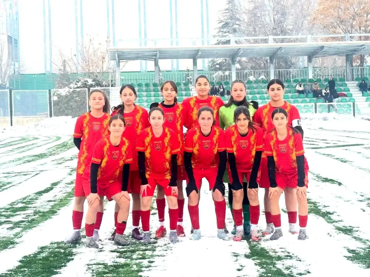 Kayseri Kadın FK, U17 Ligi'nde Rahat Galip