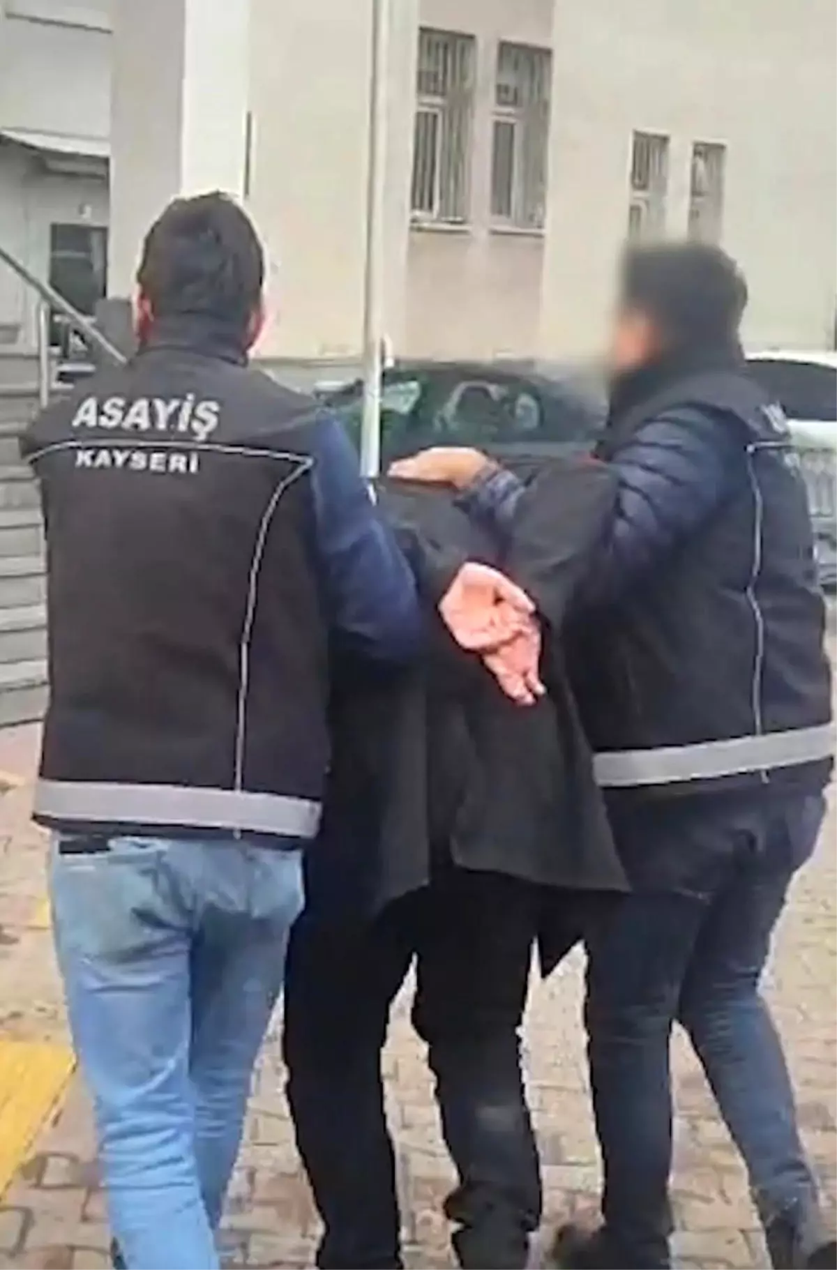 Kayseri'de 17 Yıl 7 Ay Hapis Cezalı Şahıs Yakalandı