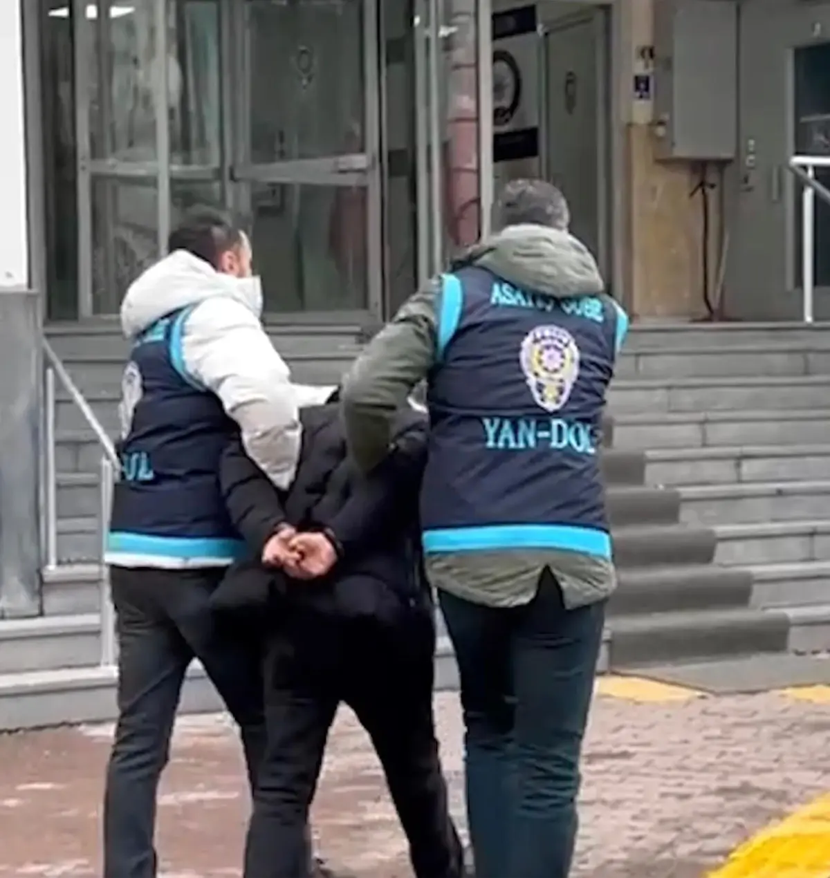 Kayseri'de Hırsızlıkla Aranan Şahıs Yakalandı