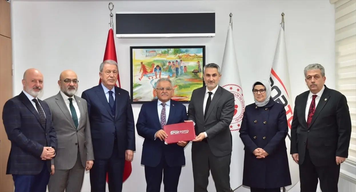 Kayseri'de Spor Yatırımları Protokolü İmzalandı
