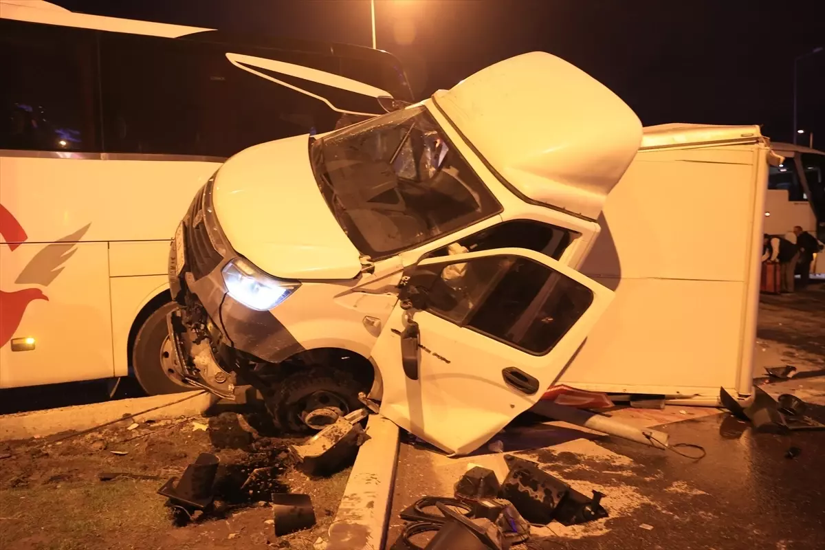 Kayseri'de Kaza: 5 Yaralı