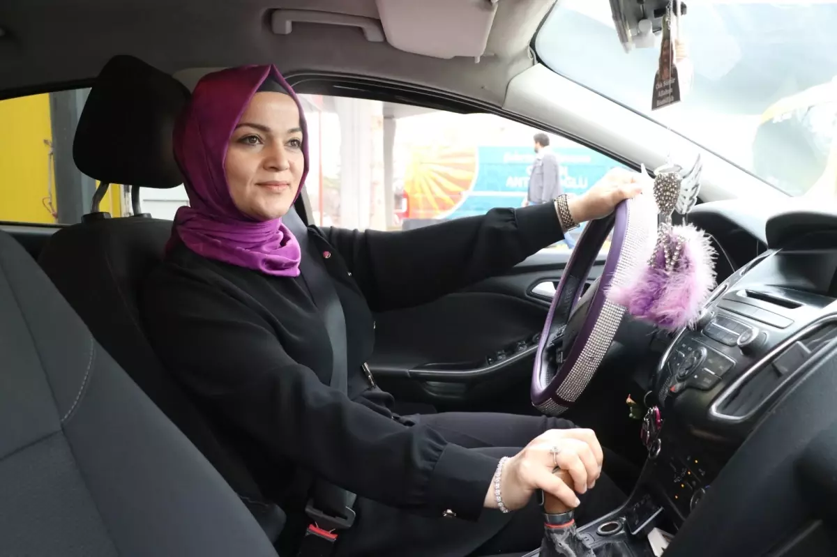 Kadın Şoför Nuriye Çay: 'Her İşte Başarırsınız!'
