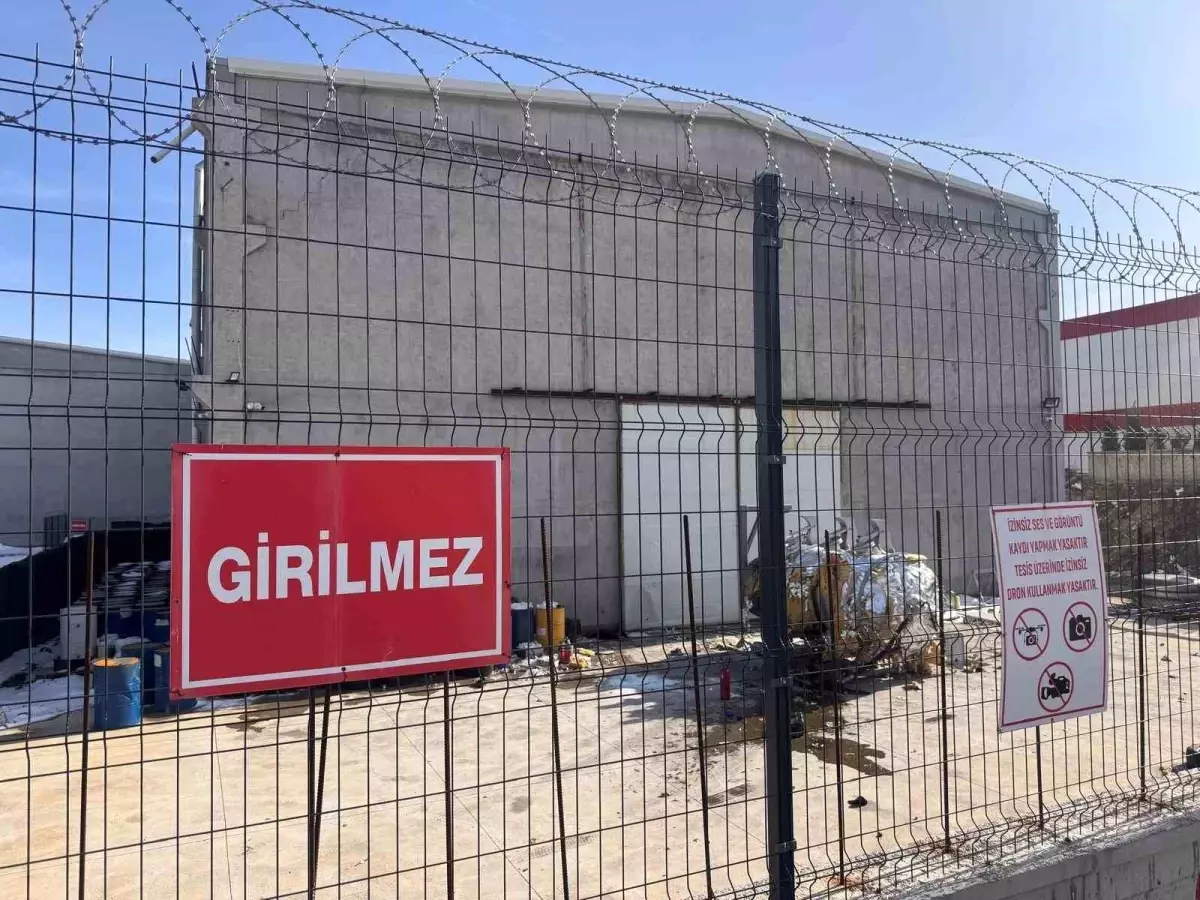 Kayseri'de Fabrika Gaz Tankı Patladı