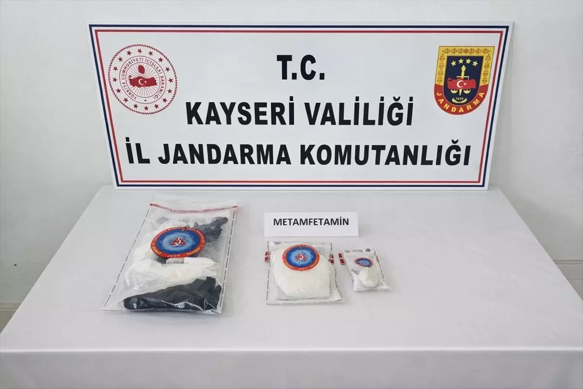 Kayseri'de Uyuşturucu Operasyonu: 1 Kilo Ele Geçirildi