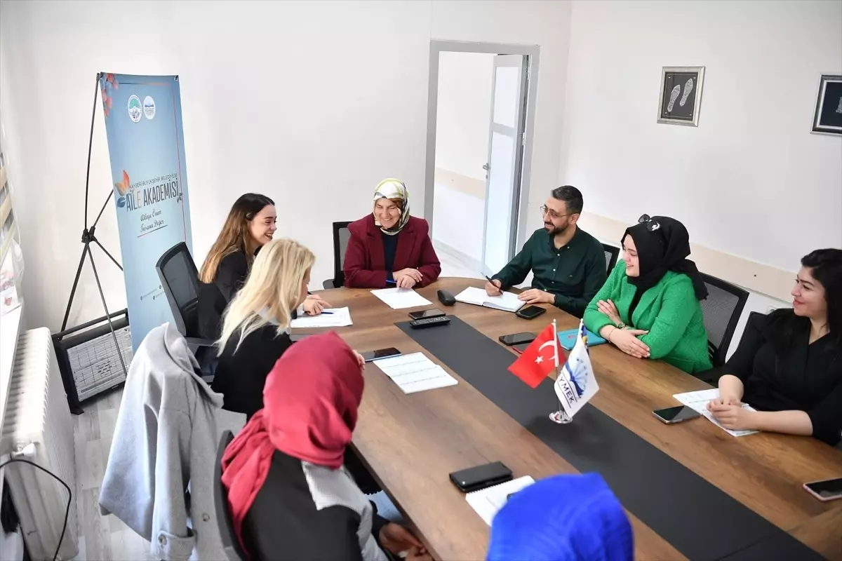 Kayseri Aile Akademisi'nden Destek
