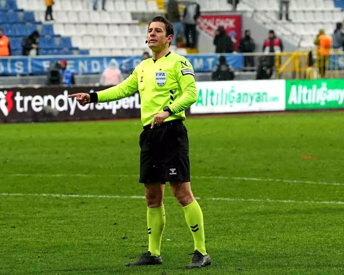 Kayserispor-Fatih Karagümrük Maçında Hakem Meler
