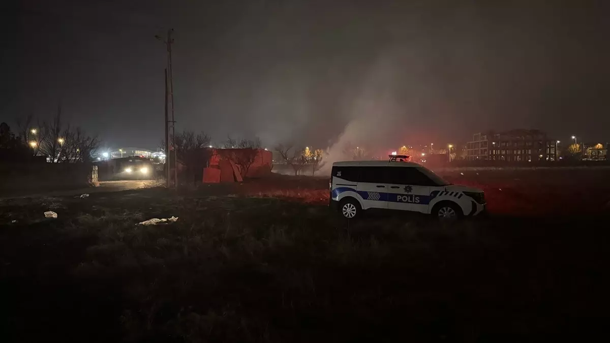 Kayseri'de Hurdalarda Yangın Çıktı